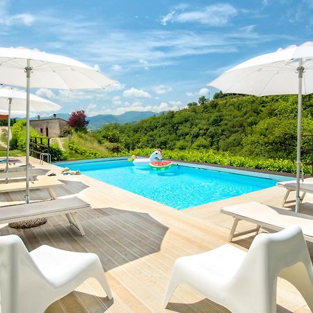 פבריאנו Borgo Canapegna - "La Quercia D'Oro" Private Pool In The Heart Of Le Marche מראה חיצוני תמונה