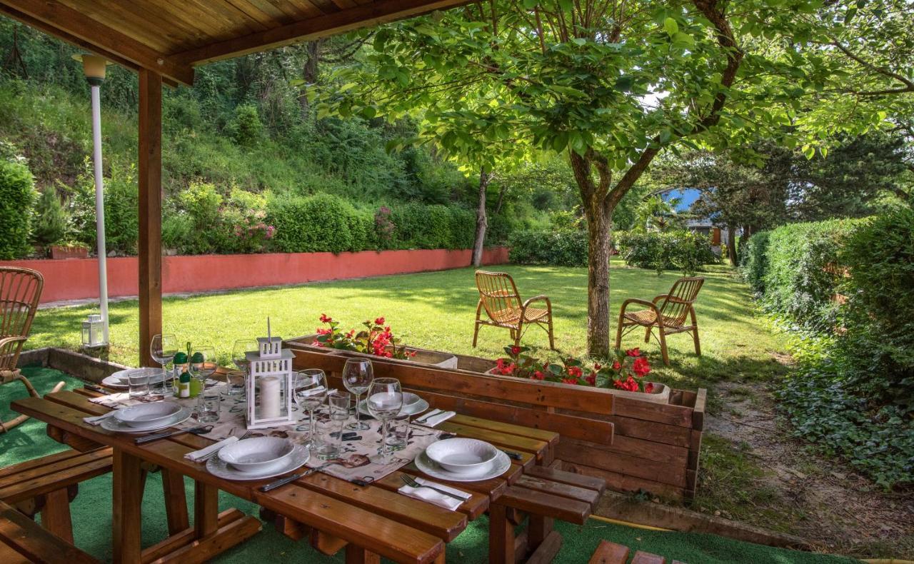 פבריאנו Borgo Canapegna - "La Quercia D'Oro" Private Pool In The Heart Of Le Marche מראה חיצוני תמונה